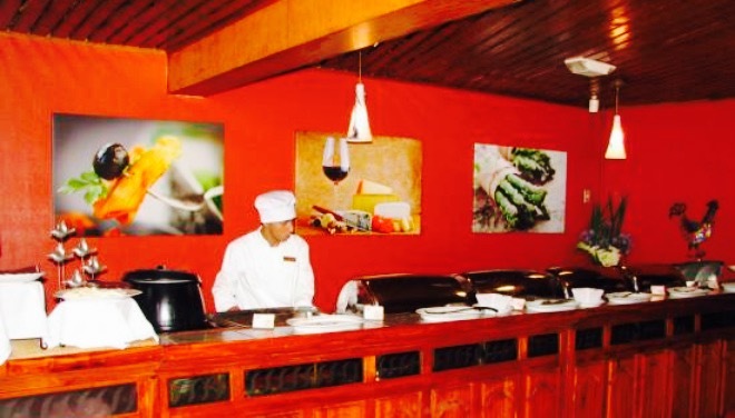 Las Bromelias Restaurant