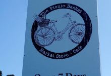 The Picnic Basket美食图片
