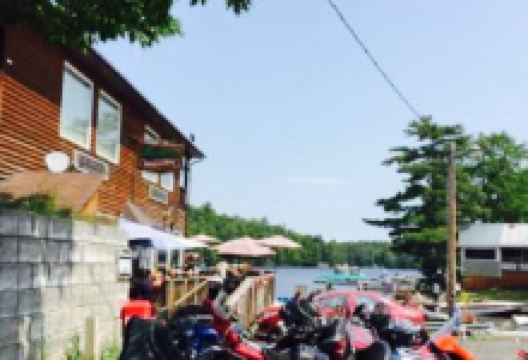 Riverhouse Restaurant美食图片