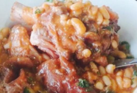 Popasul Avrig美食图片