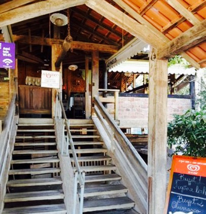 Aloisio's Restaurante e Pizzaria