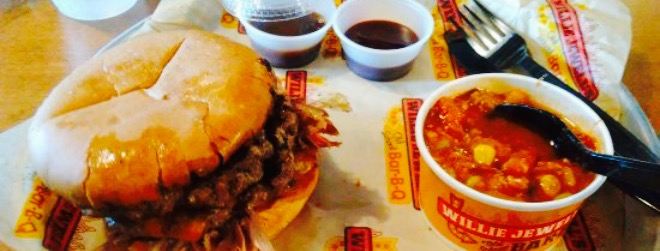 Willie Jewell’s Old School Bar-B-Q