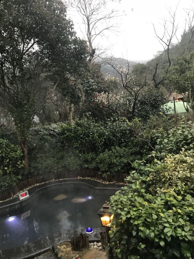 츠시 달봉산 온천