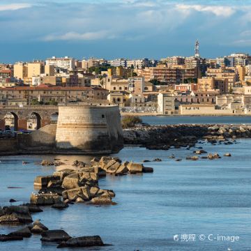 法国+意大利+马耳他+塞浦路斯16日13晚跟团游