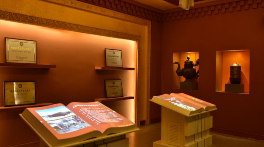 Gallery 2