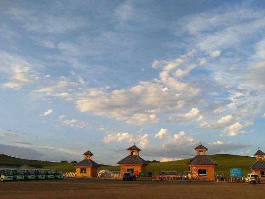乌兰布统诺根塔拉野生动物乐园