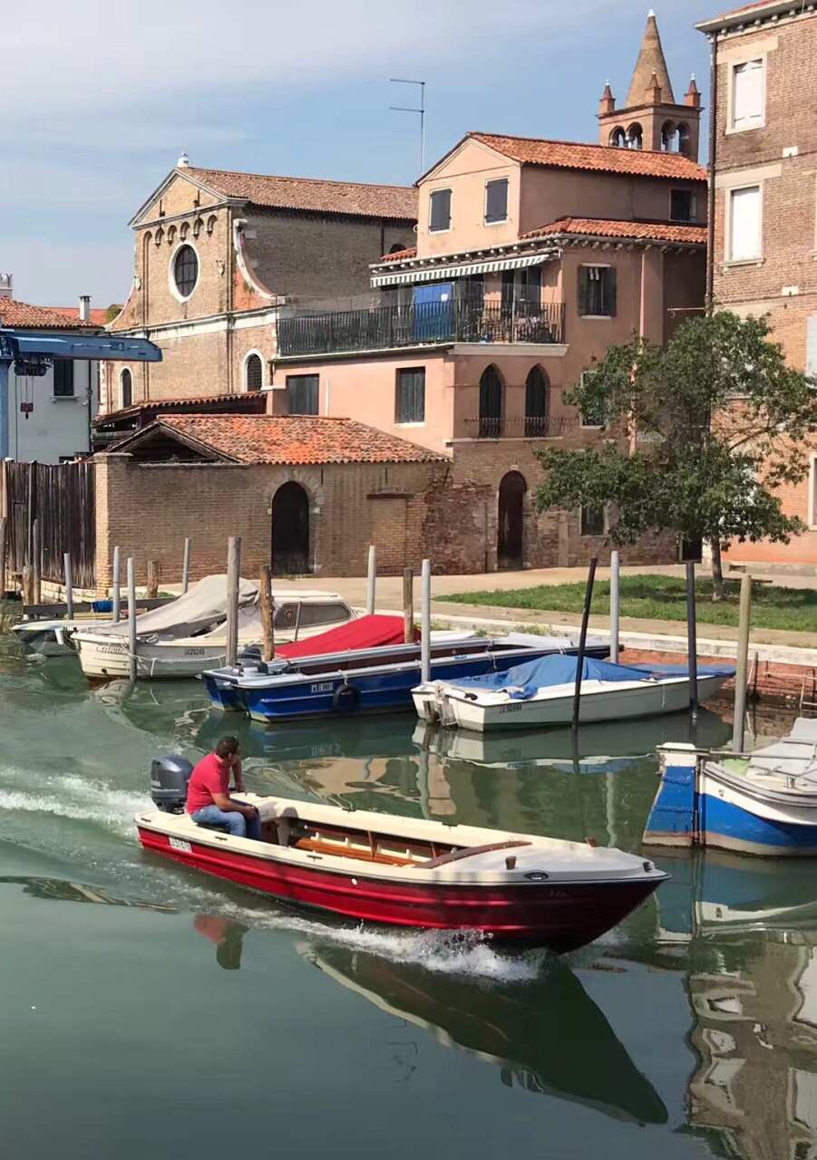 #激情一夏#威尼斯非旅游区市民悠闲的生活