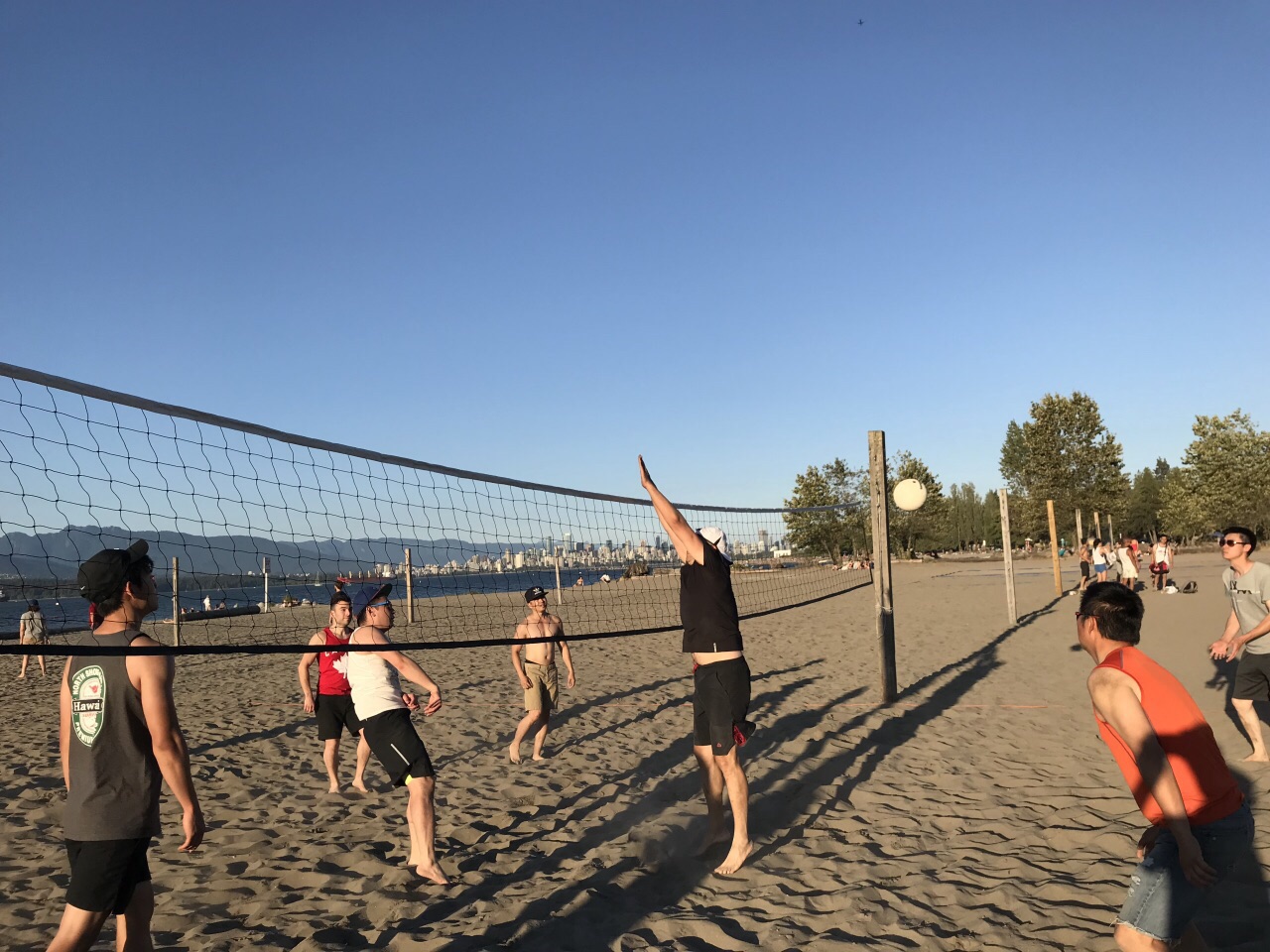 UBC海滩打沙滩排球