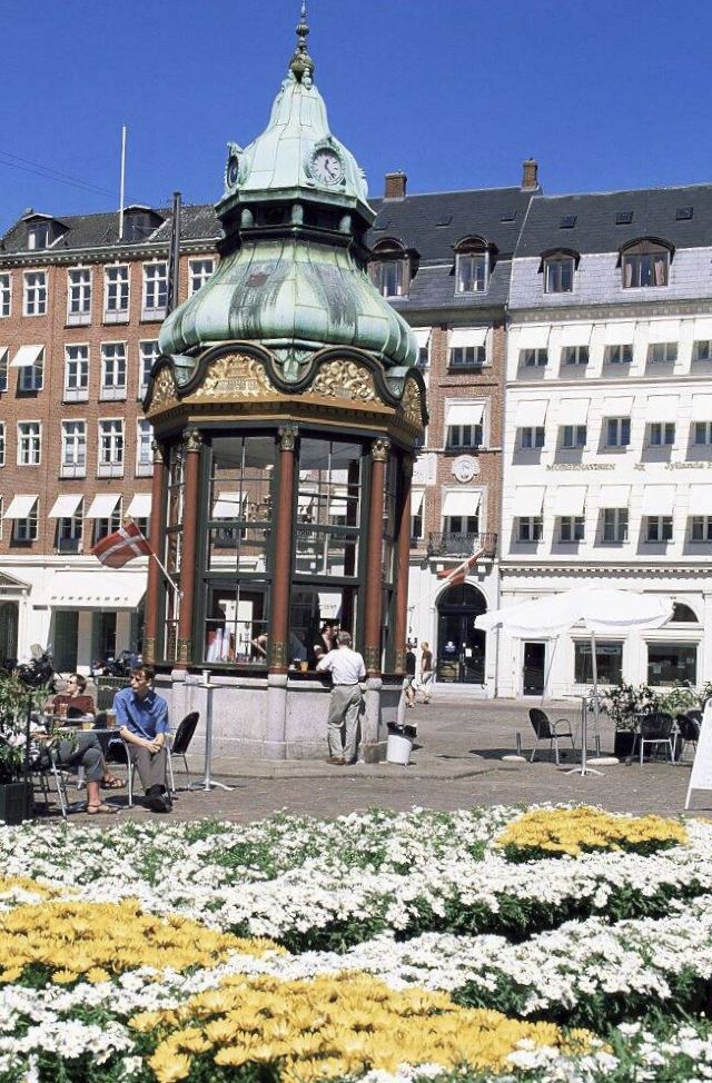 Frederik V