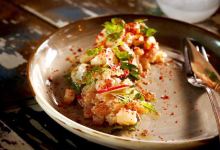 Thievery Chicken & Charcoal美食图片