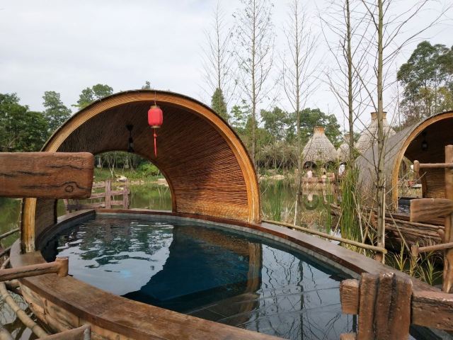 Midea Egret Lake Hot Spring