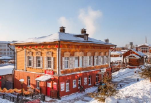 130卡瓦塔尔商业街景点图片