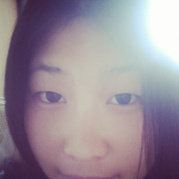 圆圆大饼脸是露西