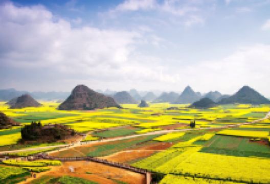 金鸡峰丛景点图片