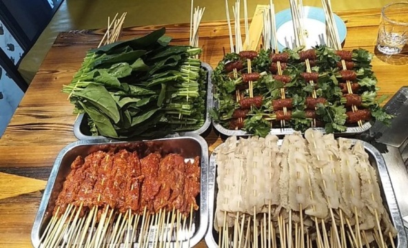 泥锅麻辣串(榆树总店)餐厅图片