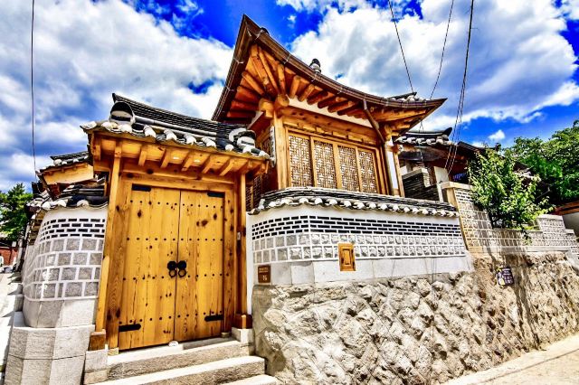Bukchon Hanok Village