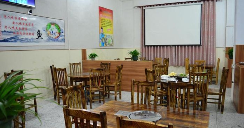 黄记石锅鱼餐厅图片