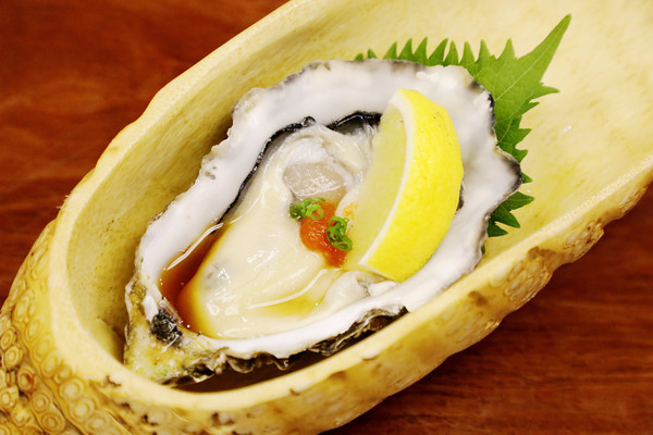 【携程美食林】活蒸籽蟹、河豚白子……本格寿司，赴一场精致的日料之旅
