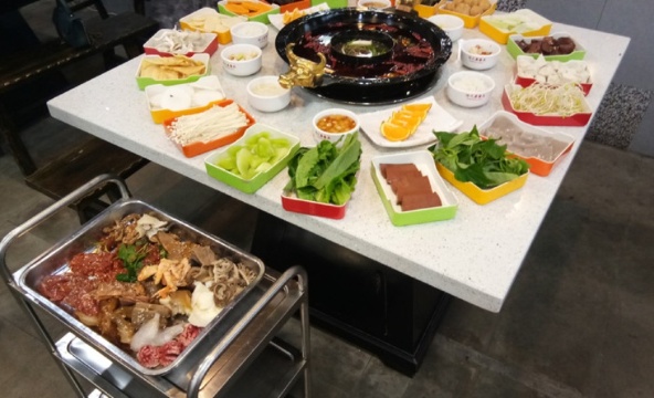 刀叉牛肉涮烤一体特色餐厅(中博香山湖店)餐厅图片