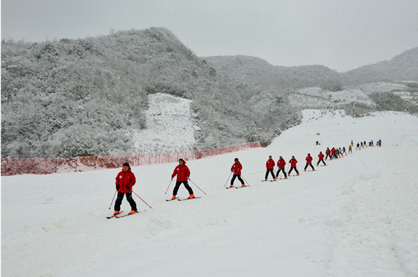 重庆白天池滑雪场