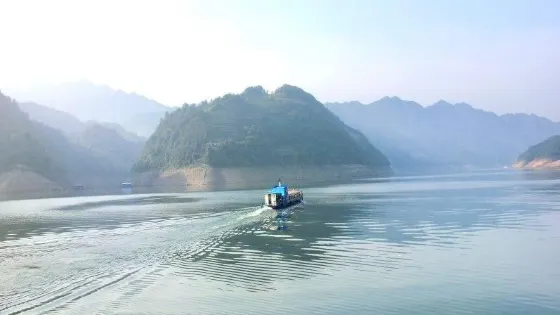 天鵝島