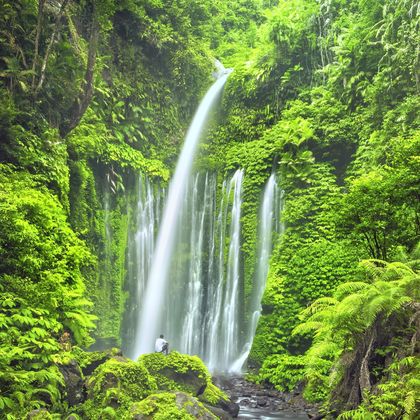 印度尼西亚龙目岛Sendang Gile Waterfall一日游