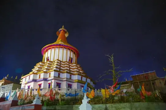 壤塘：云端之上，净土一方。