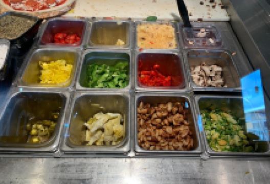 Blaze Pizza美食图片