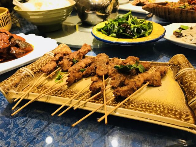 Bai Wei Zhai Su CaiGuan