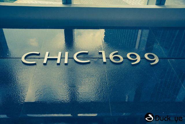 CHIC 1699