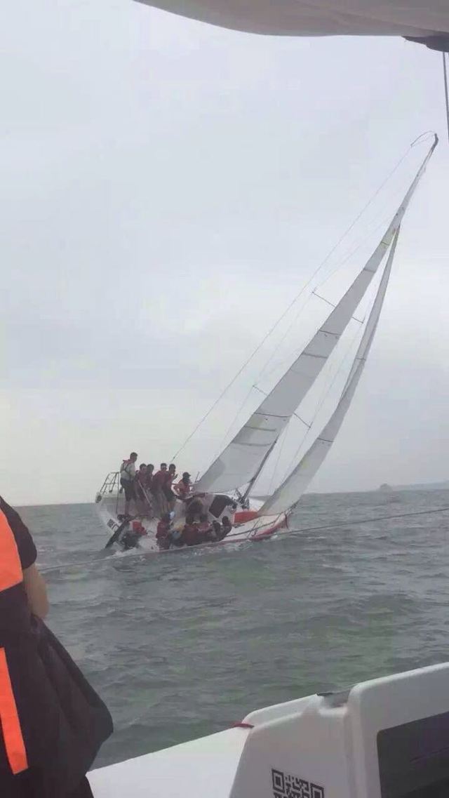 해상 금문관 관광