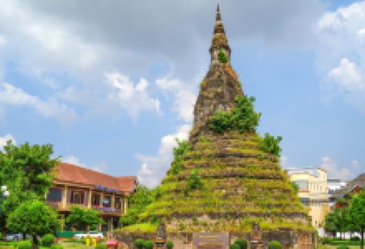 琅勃拉邦市中心旅游图片-布施漂流游古寺，7天从北到南行！