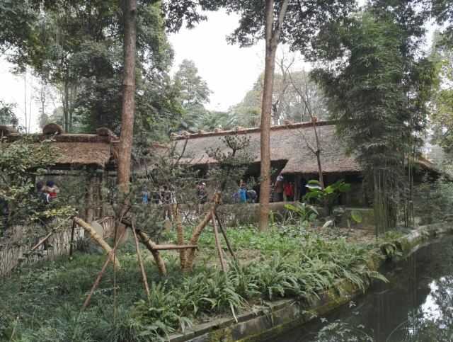 Du Fu's Thatched Cottage