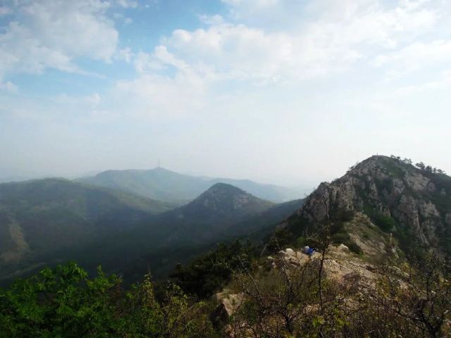 진롱쓰 국가삼림공원