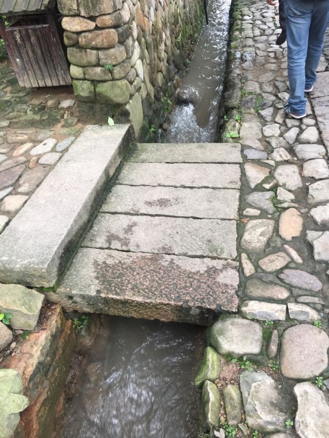 푸롱고촌