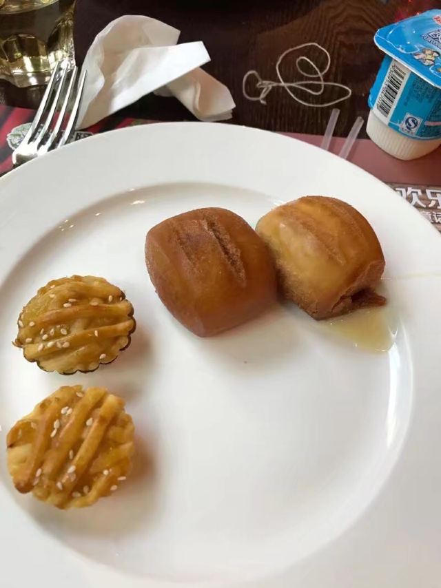 Guangzhou Changlong Hotel Bai Hu Buffet Restaurant