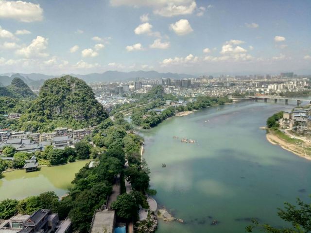 푸보산