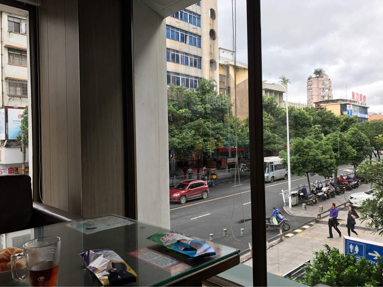 豪客来牛排(中山店0402)餐厅图片