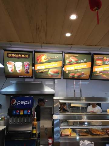 华莱士·全鸡汉堡(16晋江金井店)