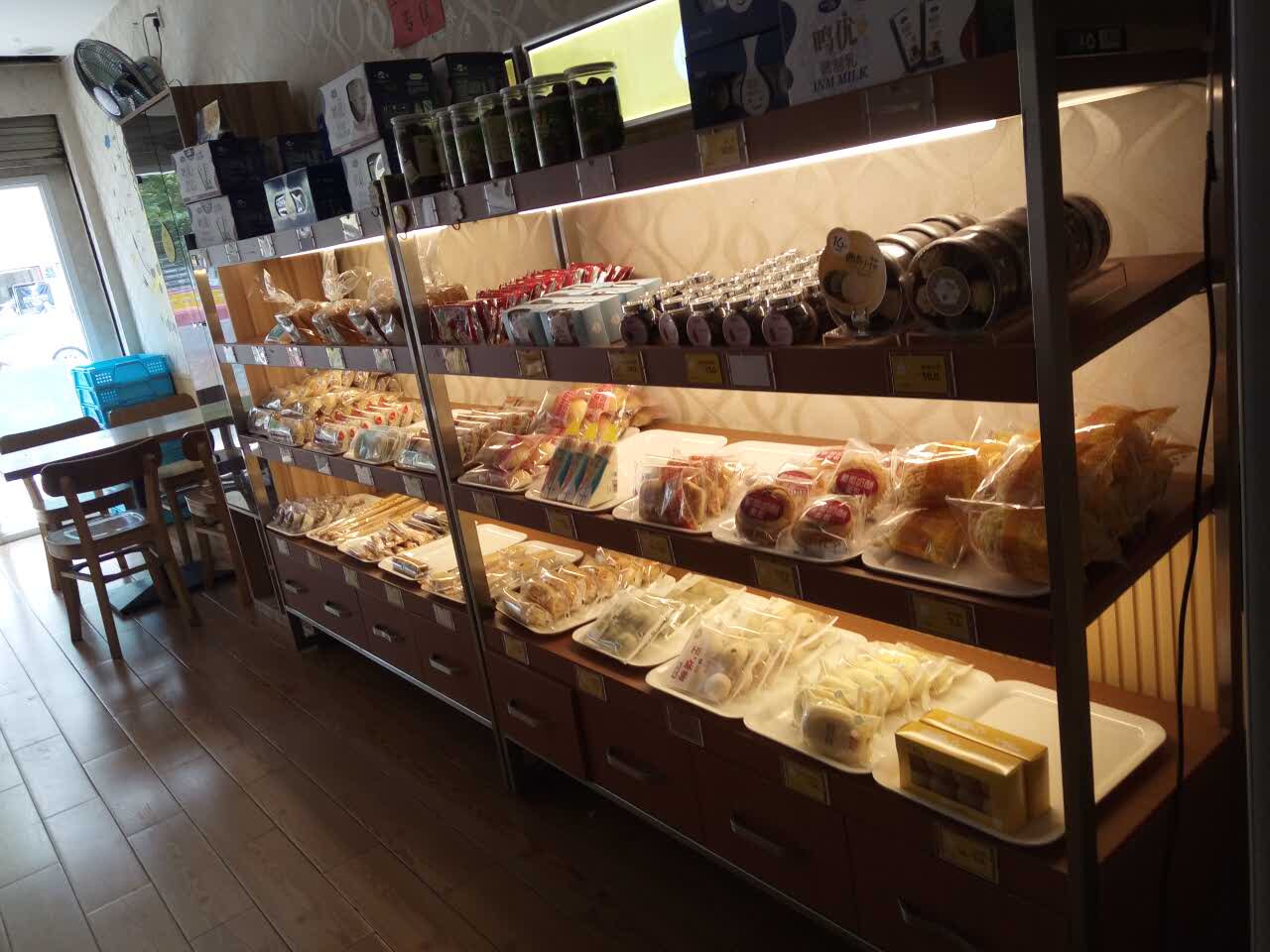 一鸣真鲜奶吧(龙湾永丰店)