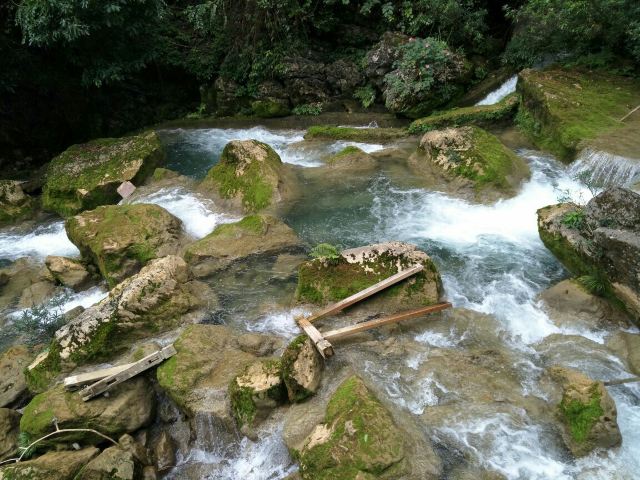 Libo Seven Small Arches (Xiaoqikong) Scenic Area
