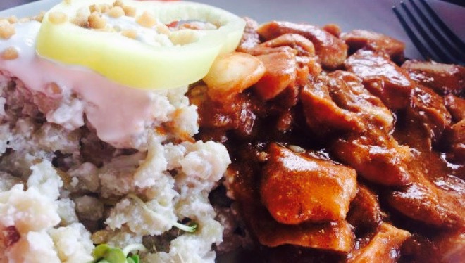 Csöni Restaurant and Café