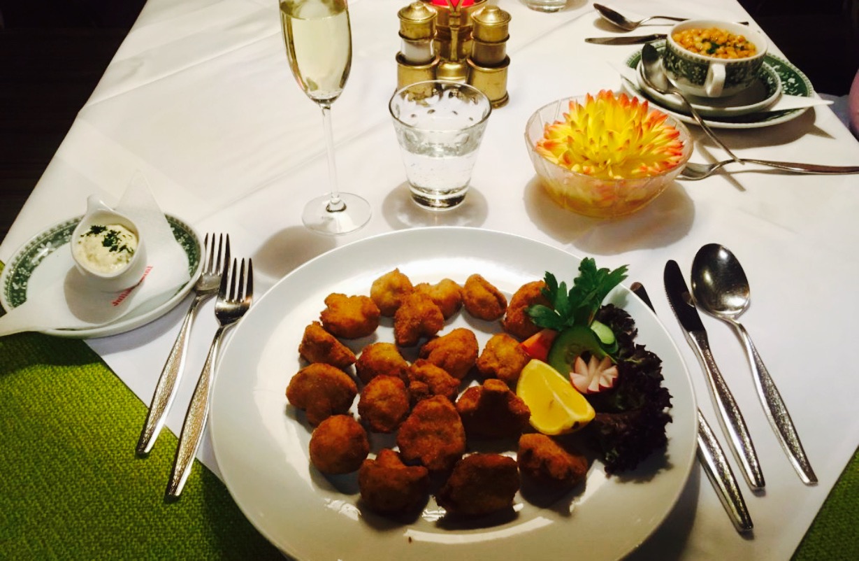 Cafe-Restaurant Alm Casino