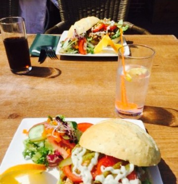 'T Klavertje Eetcafe餐厅图片