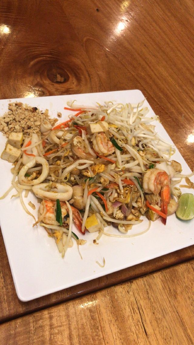 Song Pee Nong 2