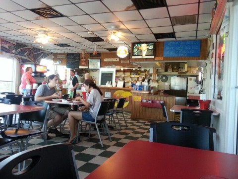 BJ's Pizza and Subs餐厅图片