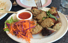 Two Sisters Lao Thai Restaurant餐厅图片
