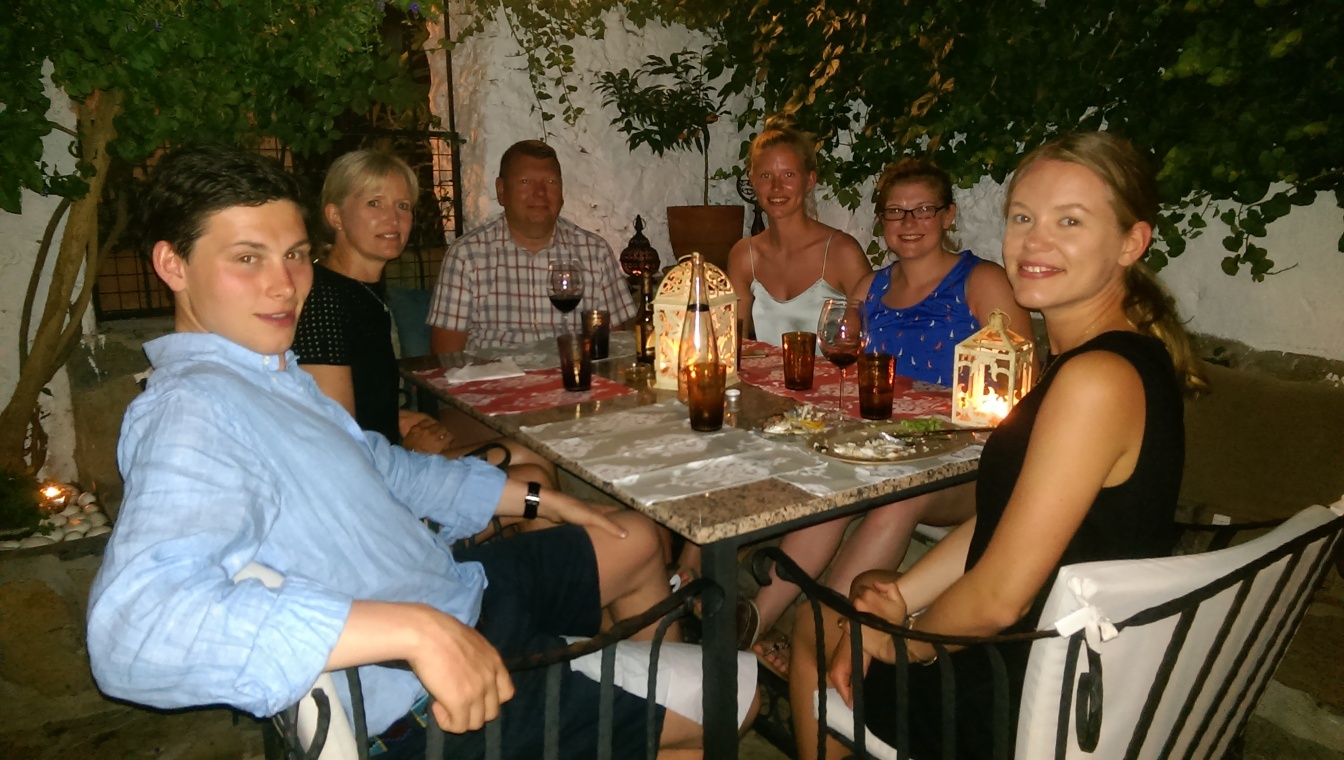 Bijout Boutique Cafe