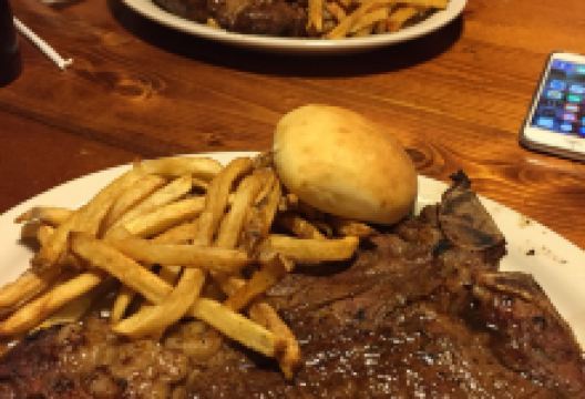 J & B's Steakhouse美食图片