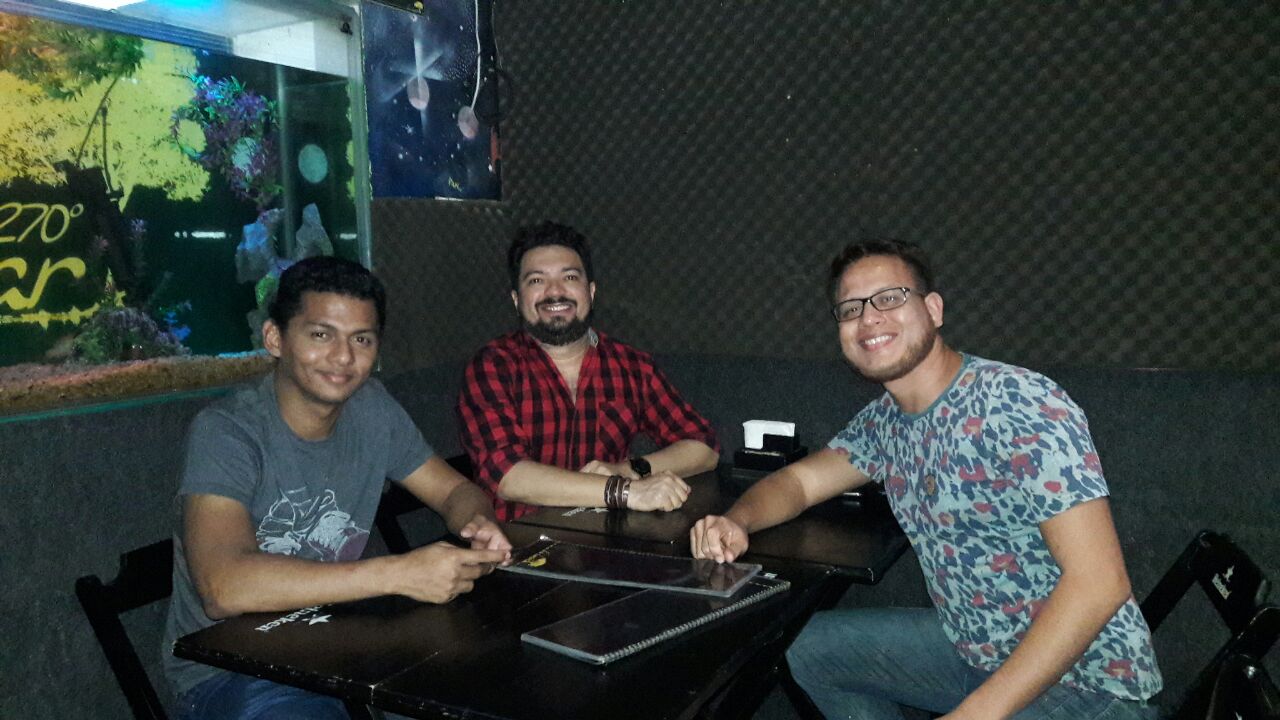 El Lugar Resto Pub餐厅图片